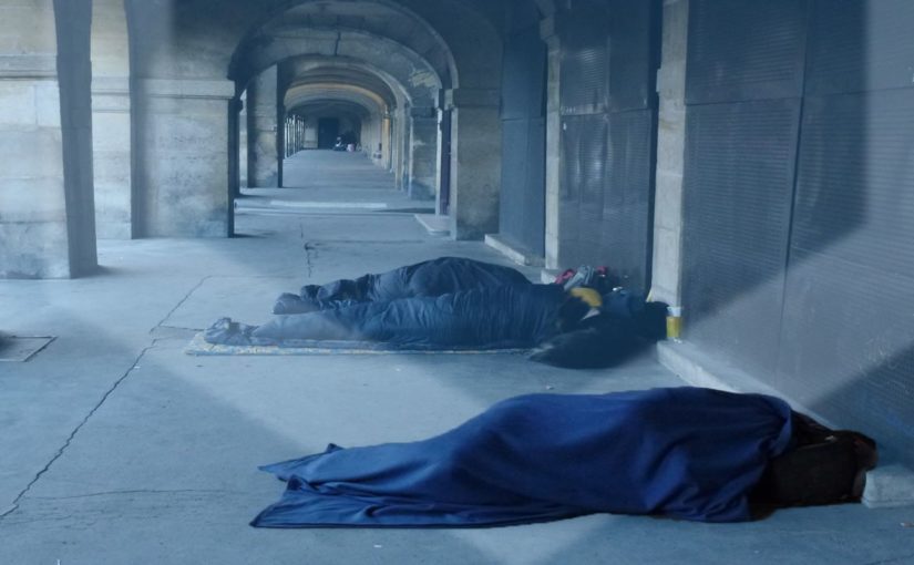 https://s3.amazonaws.com/main-newsbtc-images/2018/02/13051717/homeless-1-825x510.jpg